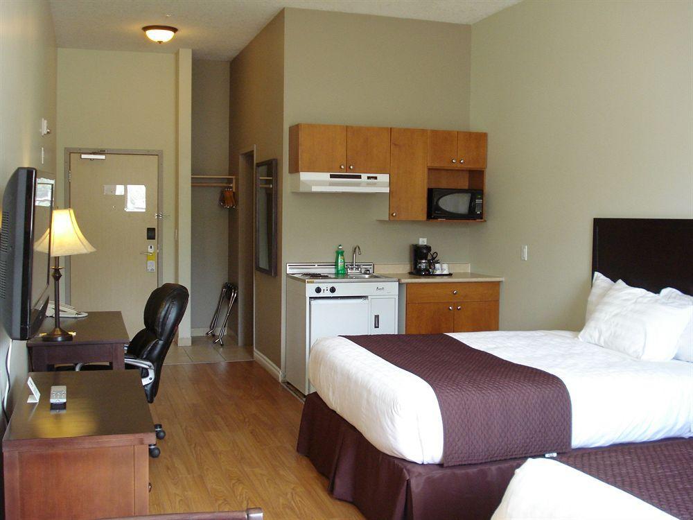 Days Inn By Wyndham Chetwynd Luaran gambar